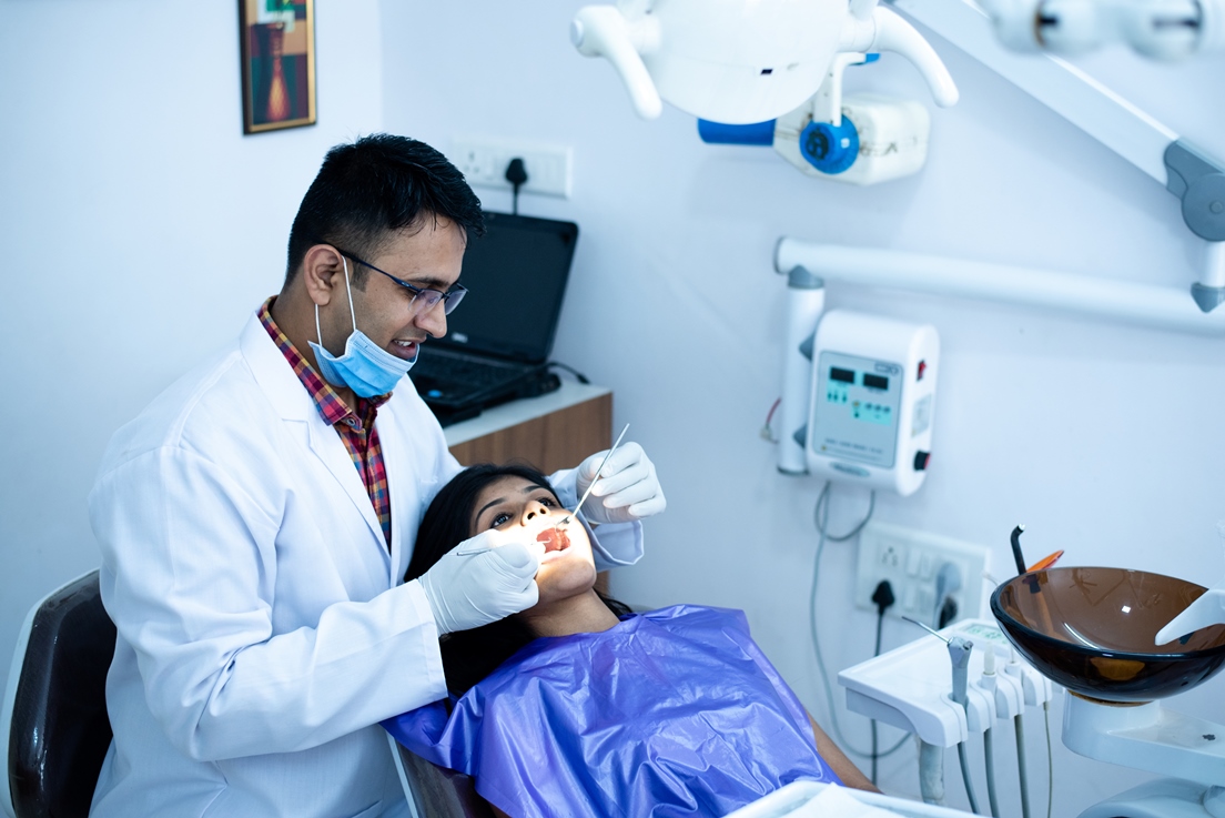 Ruchit Thakar, kroma dental clinic